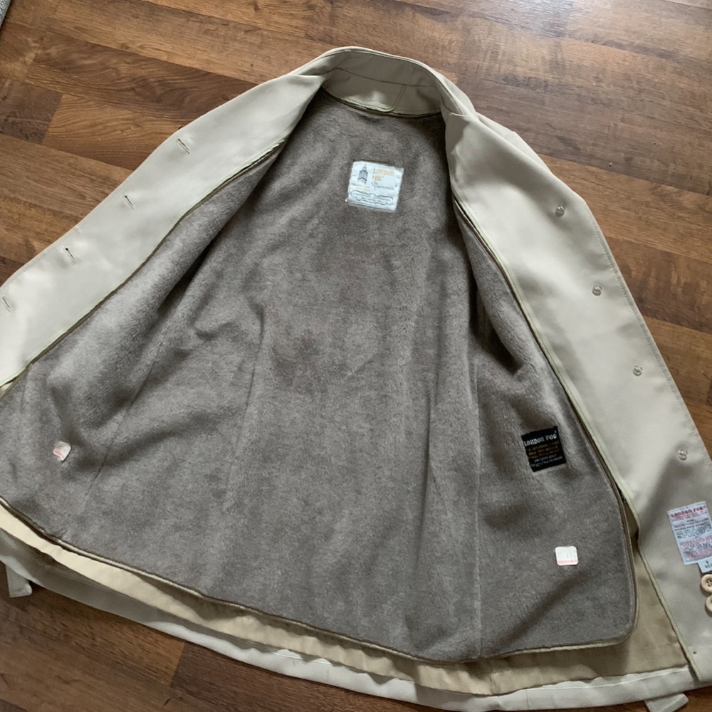 70's London Fog Trench - Picture 10 of 15